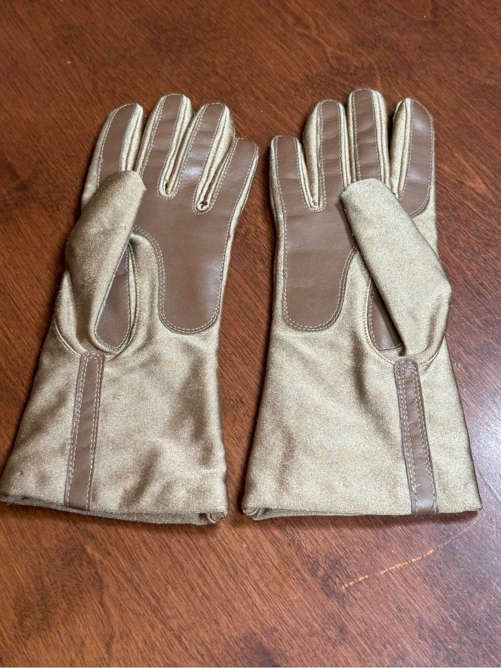 Vintage Gauntlet Driving Gloves